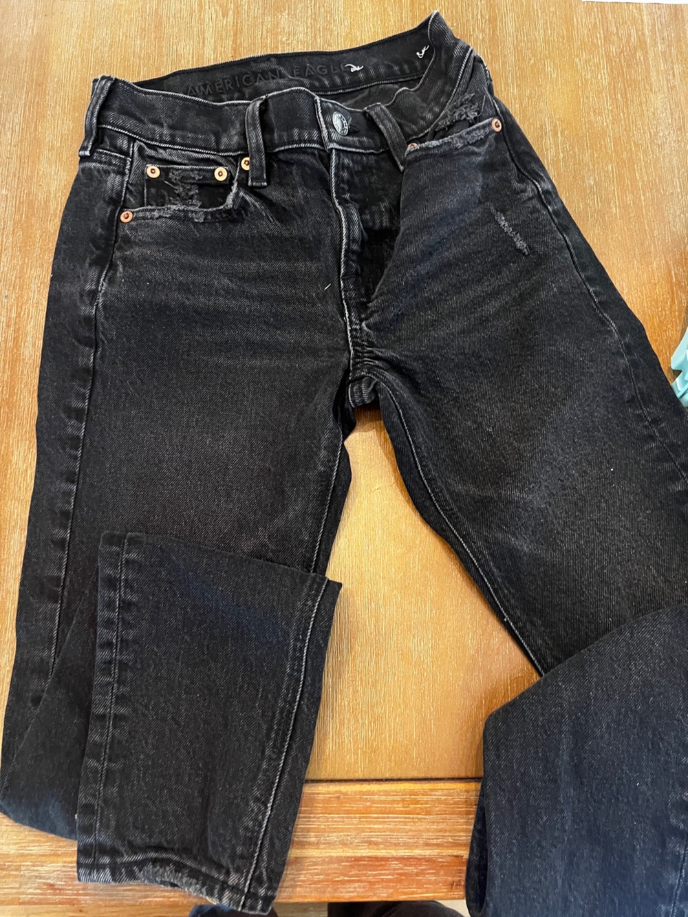 American Eagle Outfitters women’s  Relaxed Black Denim Jeans